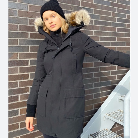 ARITZIA Tna Bancroft Mountaineering Parka Slim Fit - Picture 1 of 2